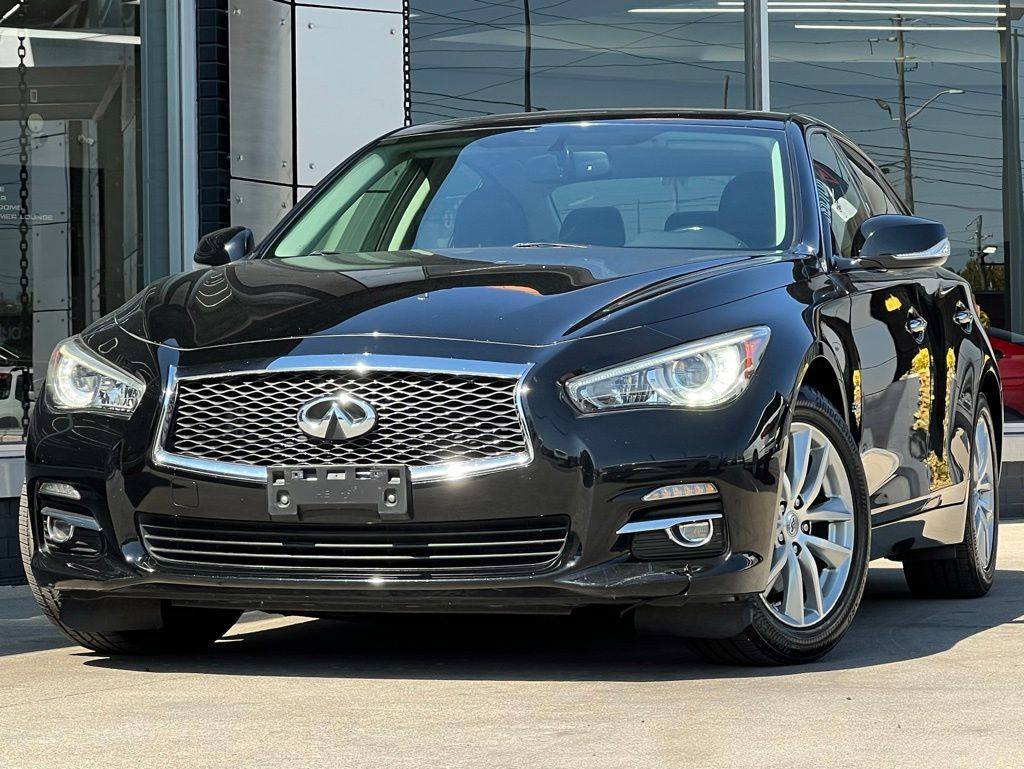2015 INFINITI Q50 Premium — Sedan — 101,268 mi — Indianapolis, IN