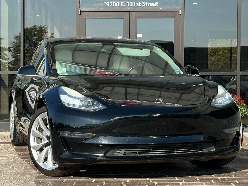 2018 Tesla Model 3 Long Range — Sedan — 70,037 mi — Indianapolis, IN