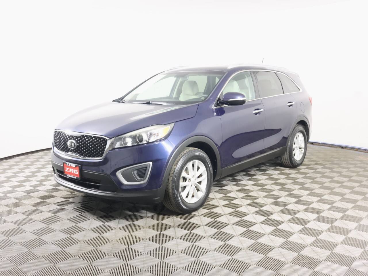 2017 Kia Sorento LX — SUV — 68,377 mi — Everett, WA