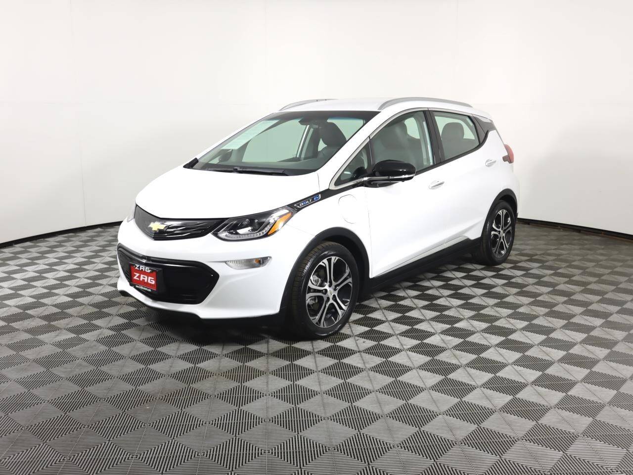 2020 Chevrolet Bolt EV Premier — Hatchback — 33,806 mi — Everett, WA