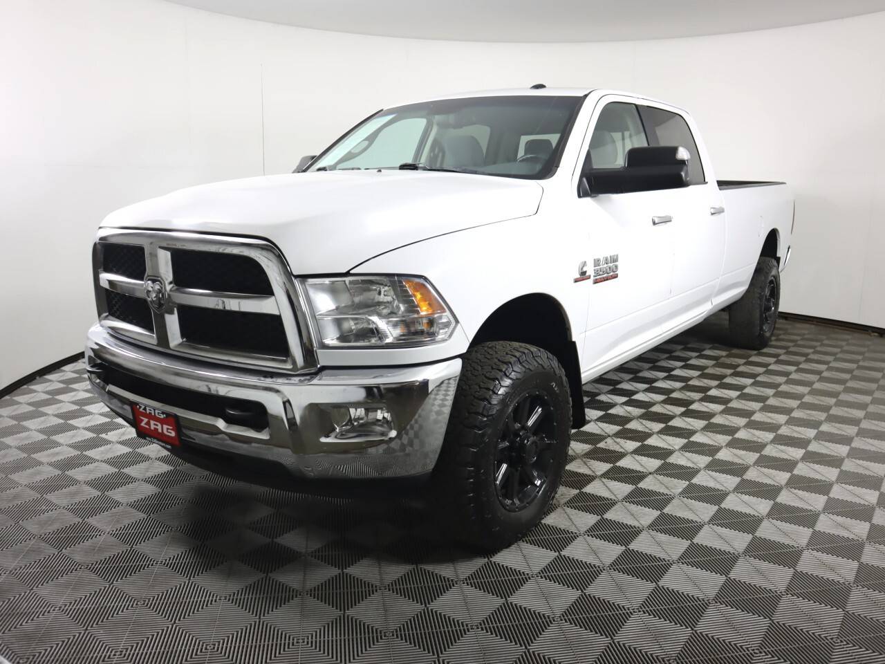 2018 Ram 3500 SLT — Pickup Truck — 118,552 mi — Everett, WA