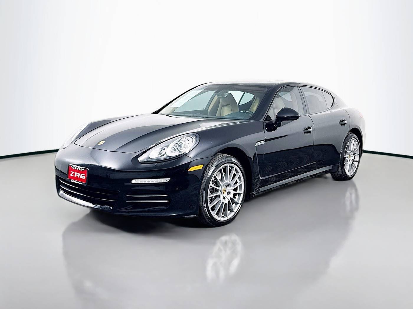 2016 Porsche Panamera 4 Edition — Hatchback — 122,401 mi — Everett, WA