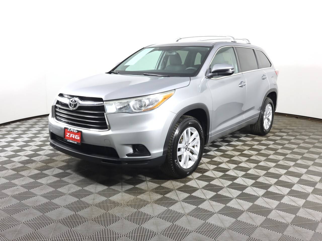 2016 Toyota Highlander LE — SUV — 156,044 mi — Everett, WA