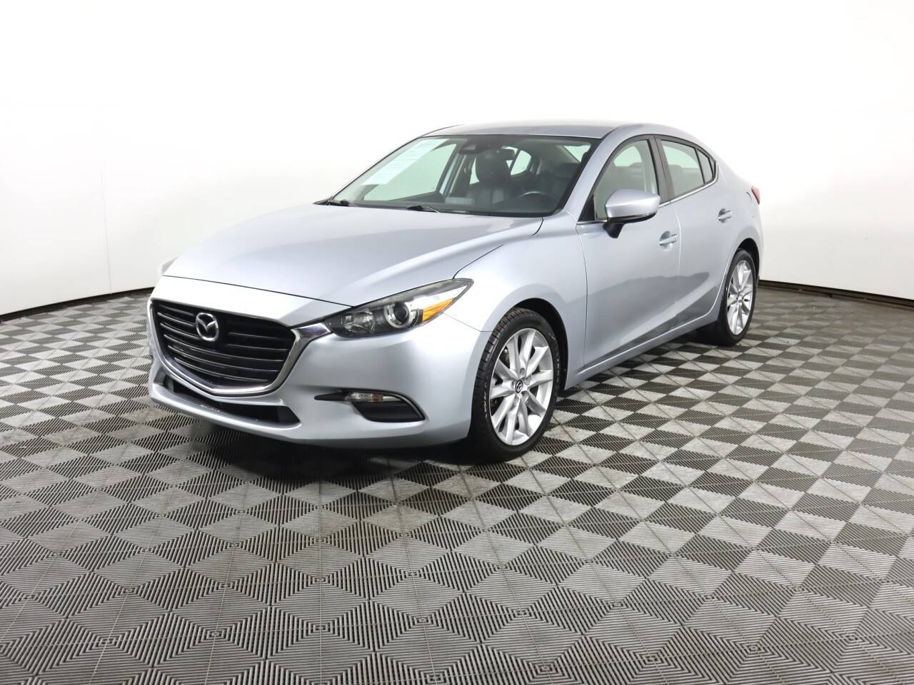 2017 Mazda Mazda3 Touring — Sedan — 97,995 mi — Everett, WA