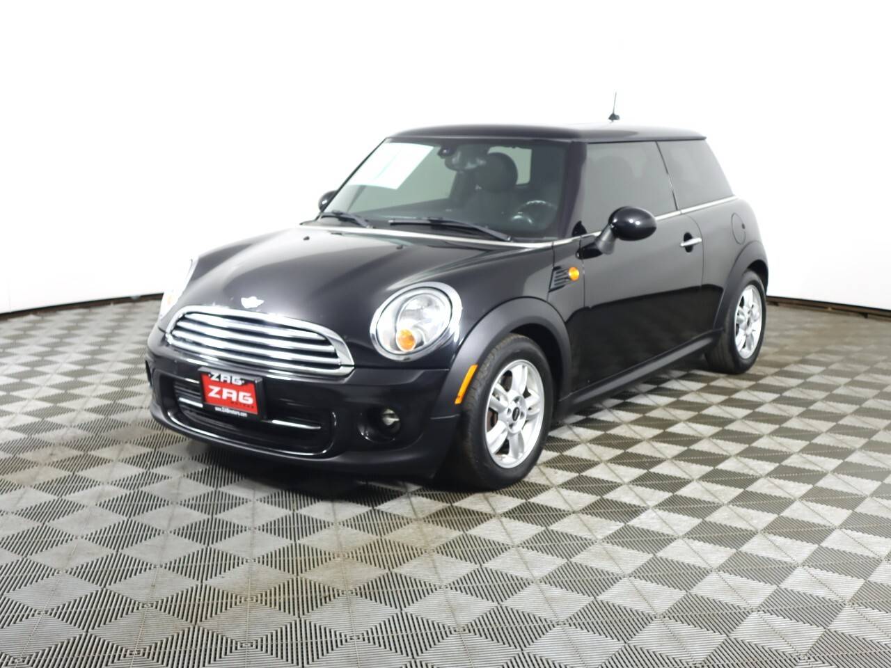 2013 MINI Hardtop Cooper — Hatchback — 93,279 mi — Everett, WA
