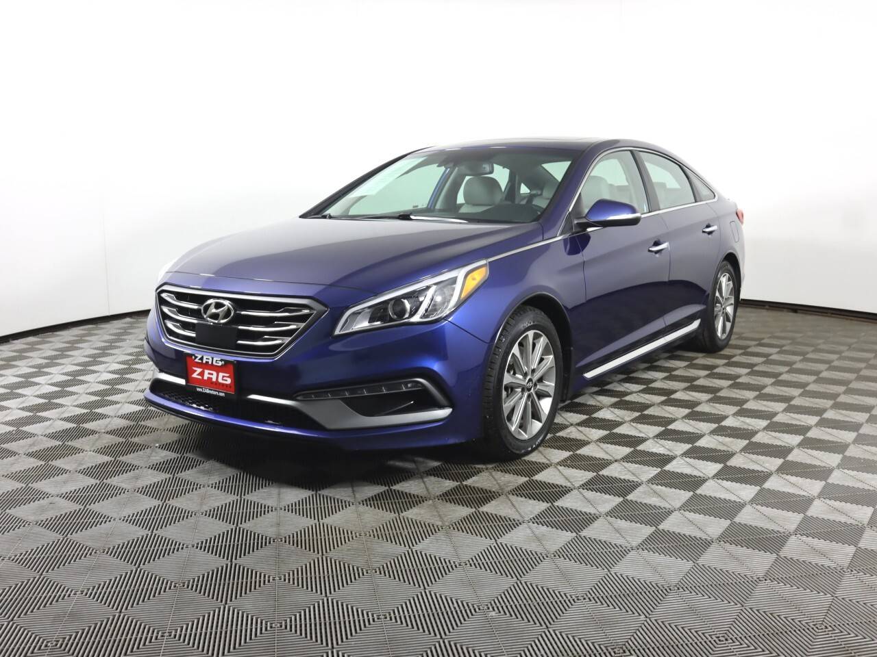 2017 Hyundai Sonata Limited — Sedan — 63,054 mi — Everett, WA