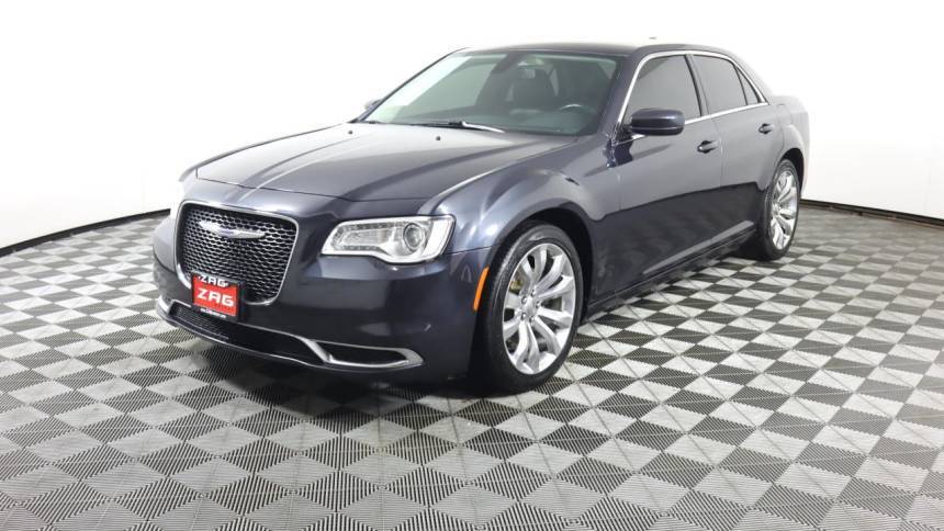 2018 Chrysler 300 Touring L — Sedan — 116,614 mi — Everett, WA