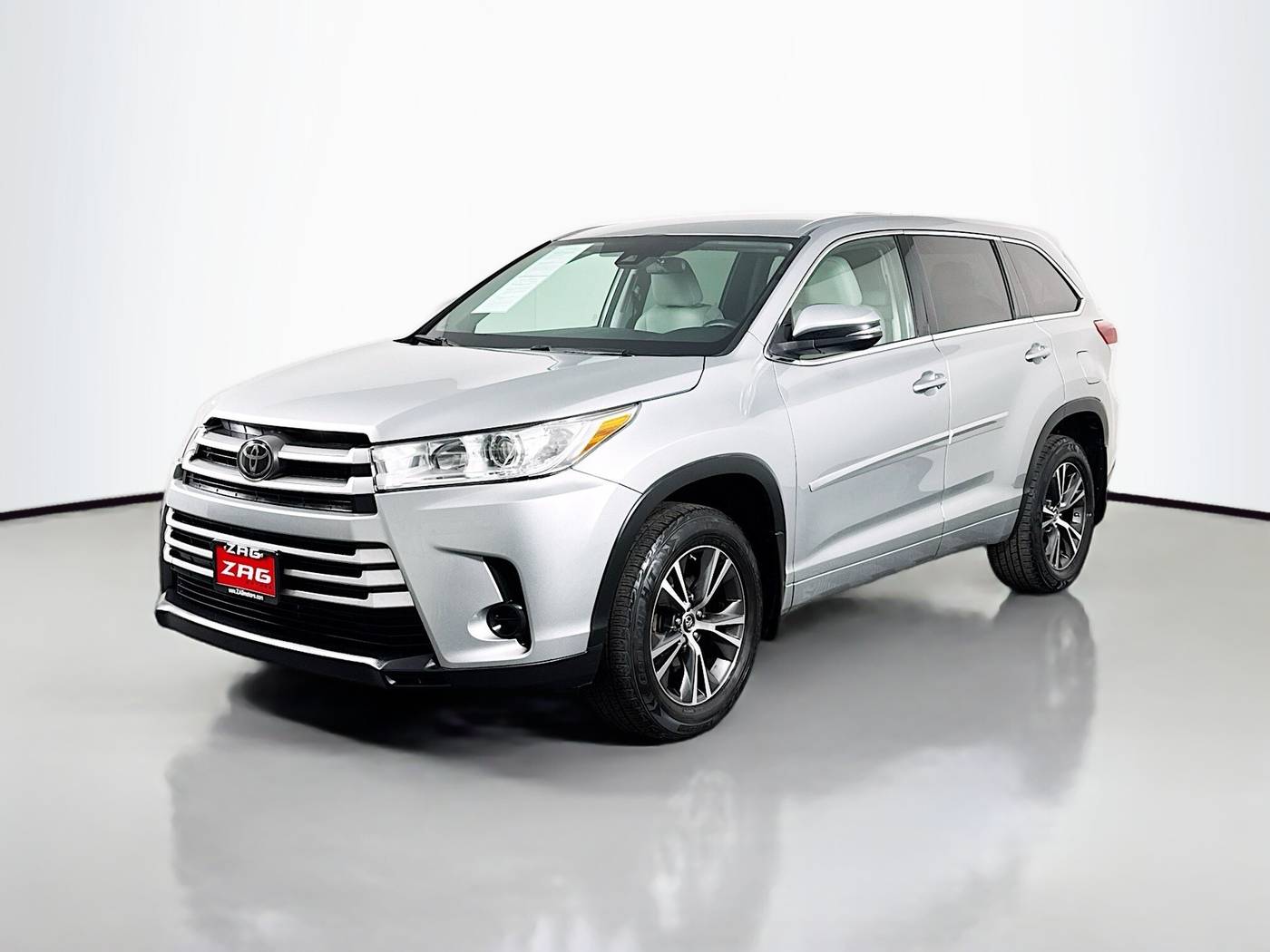 2017 Toyota Highlander LE V6 — SUV — 89,549 mi — Everett, WA