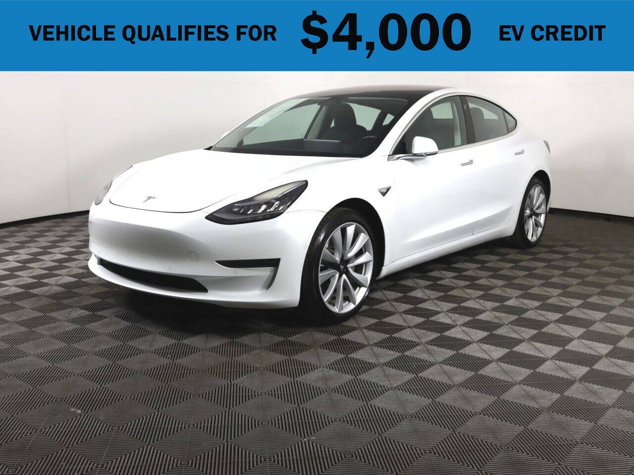 2017 Tesla Model 3 Long Range — Sedan — 45,740 mi — Everett, WA