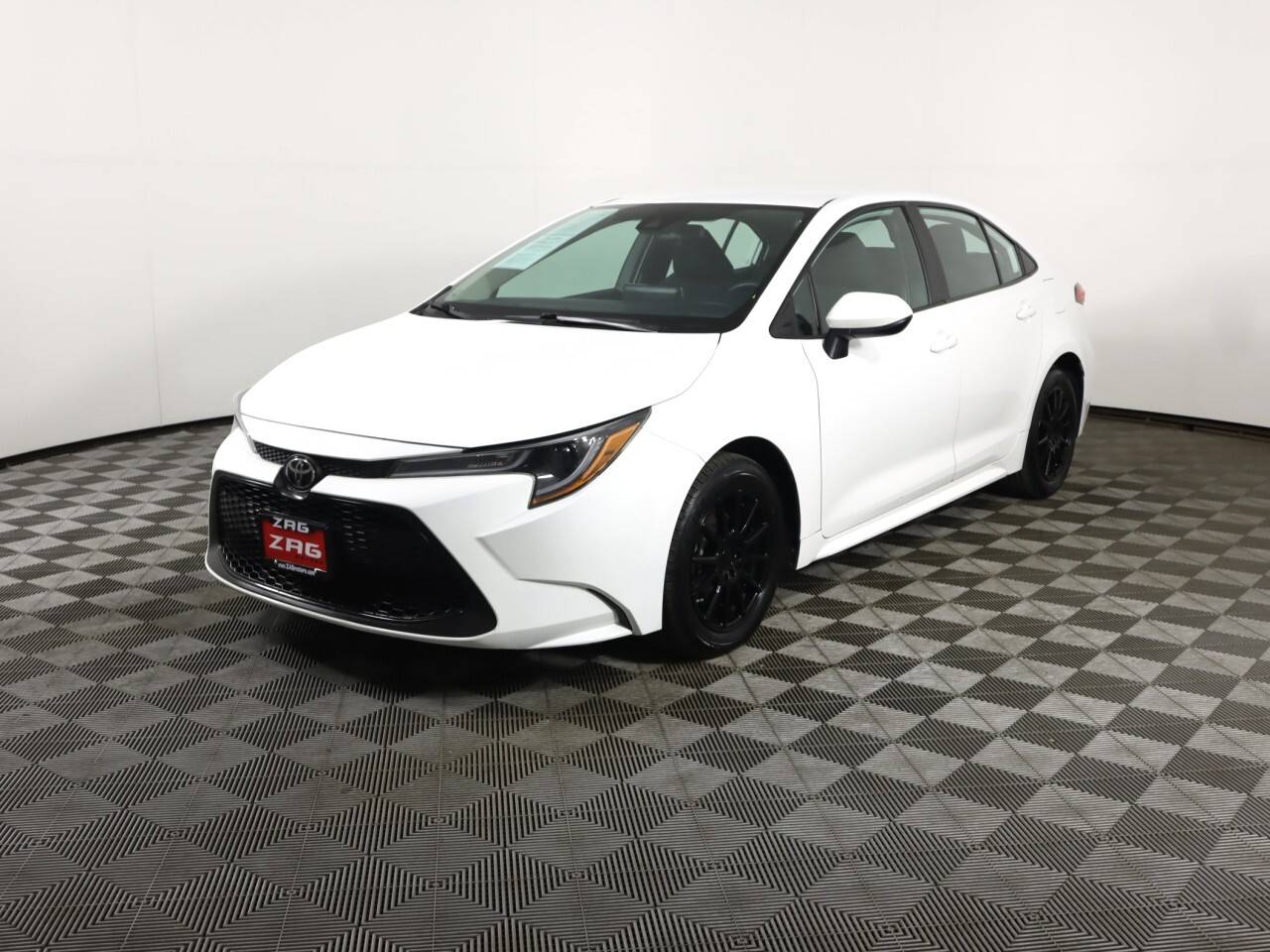 2020 Toyota Corolla LE — Sedan — 80,237 mi — Everett, WA