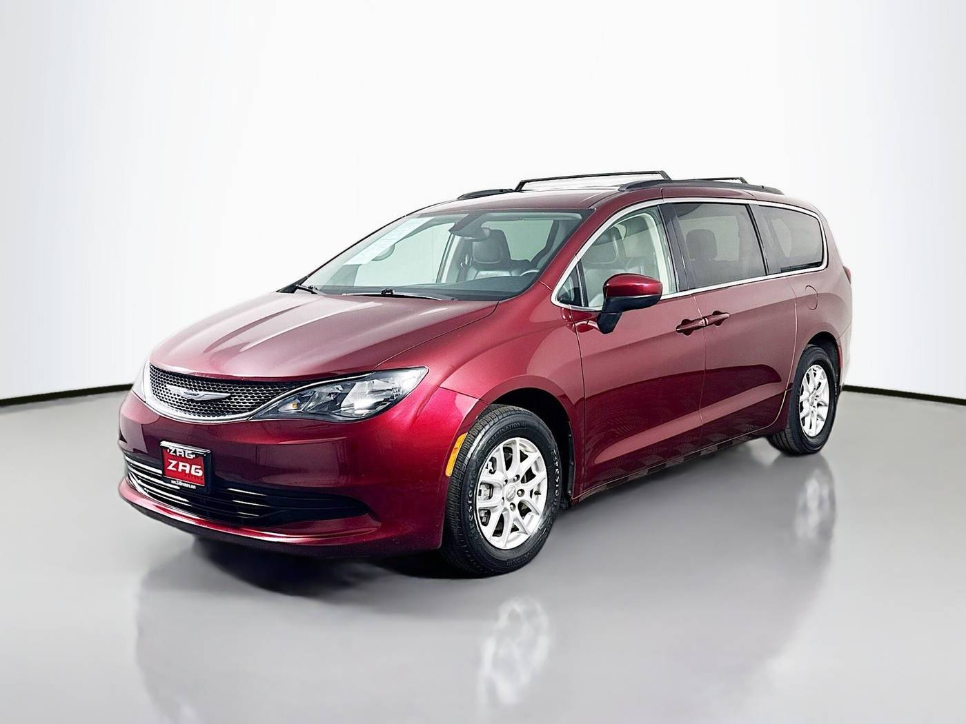 2020 Chrysler Voyager LXI — Minivan — 82,472 mi — Everett, WA