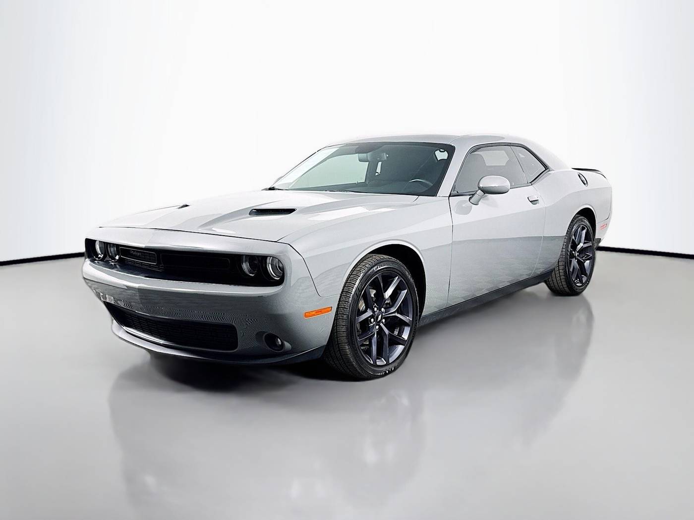 2019 Dodge Challenger SXT — Coupe — 69,082 mi — Everett, WA
