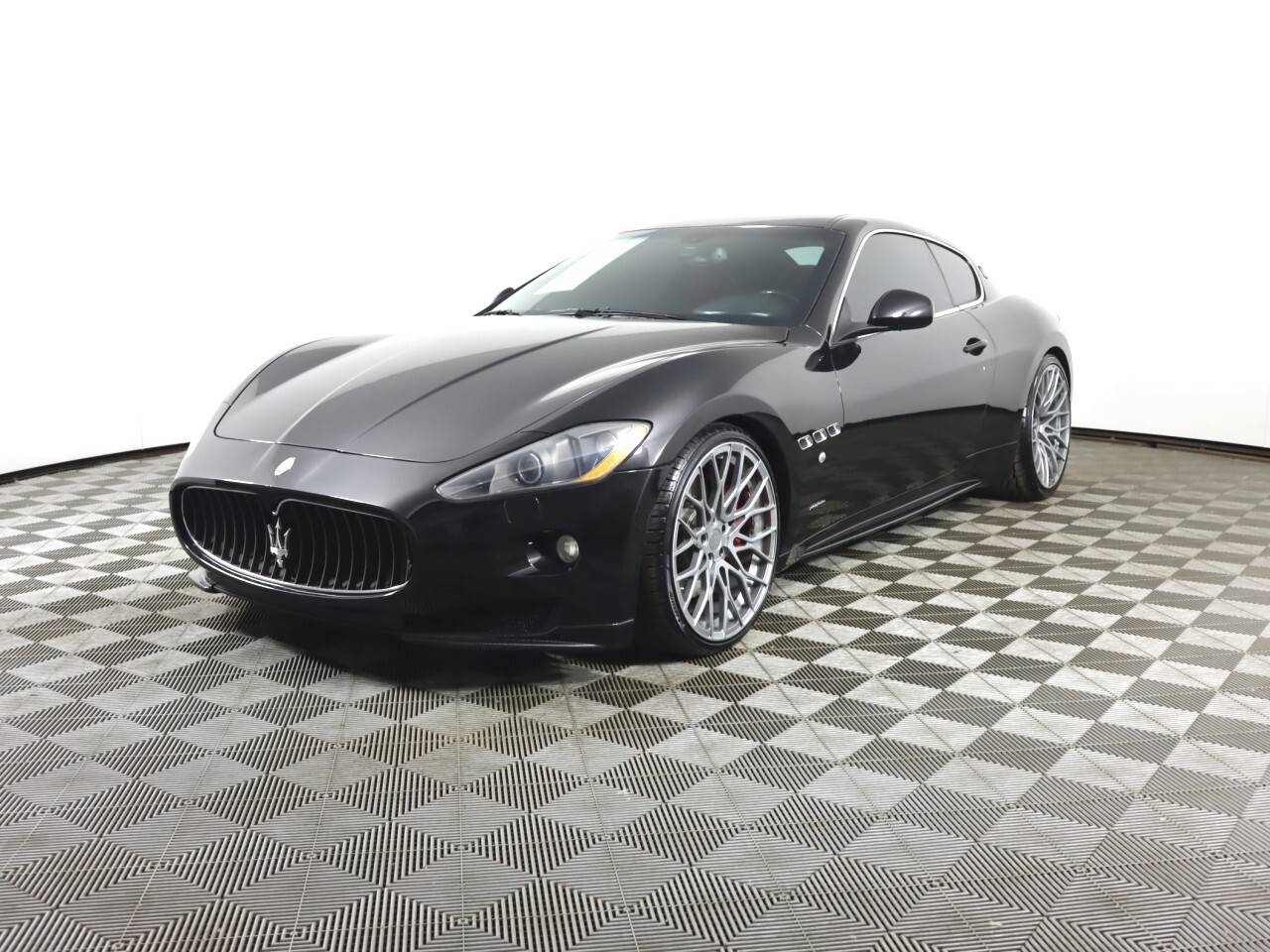 2011 Maserati GranTurismo S — Coupe — 31,506 mi — Everett, WA