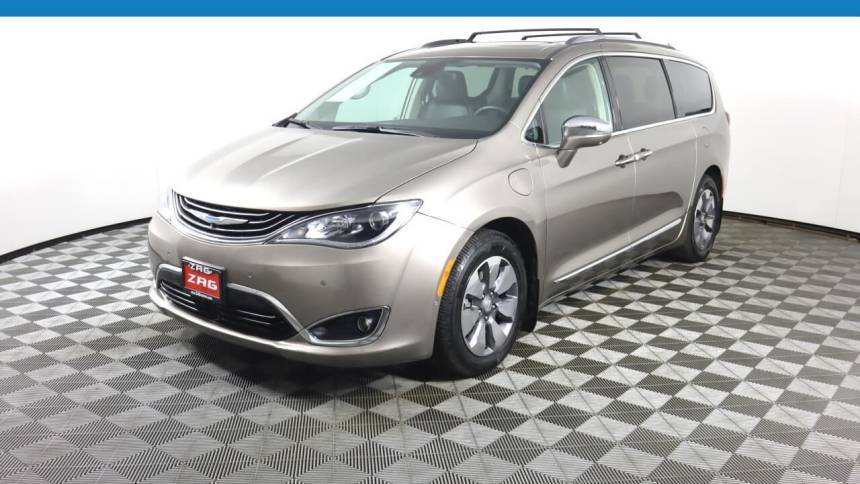 2018 Chrysler Pacifica Hybrid Limited — Minivan — 47,689 mi — Everett, WA