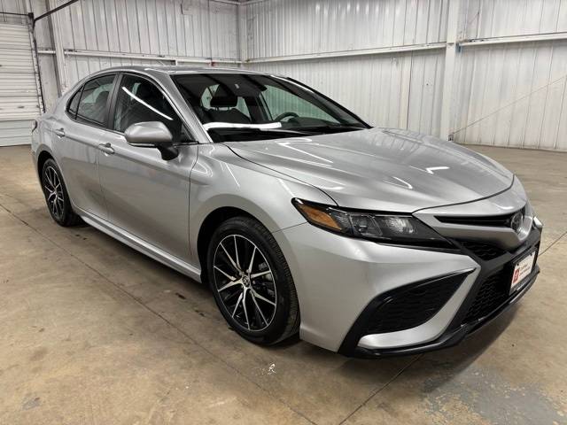 2024 Toyota Camry SE — Sedan — 9,869 mi — Harlingen, TX