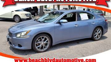 2011 nissan maxima cost