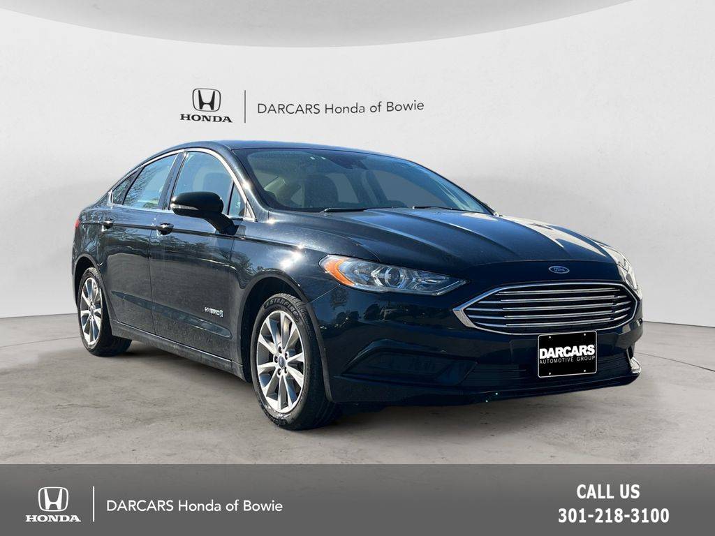2017 Ford Fusion Hybrid SE — Sedan — 109,875 mi — Bowie, MD