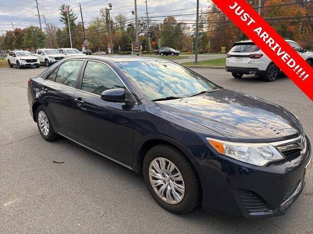 2014 Toyota Camry L — Sedan — 112,122 mi — Princeton, NJ