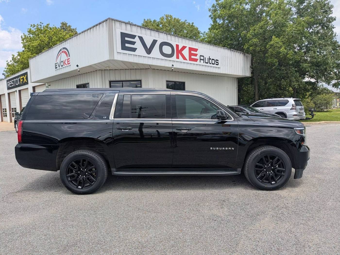 2019 Chevrolet Suburban LT — SUV — 122,115 mi — Jonesboro, AR