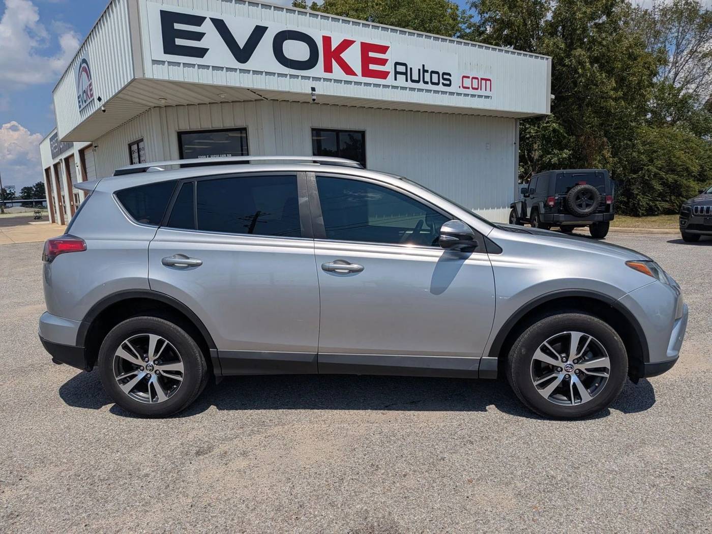2017 Toyota RAV4 XLE — SUV — 120,015 mi — Jonesboro, AR
