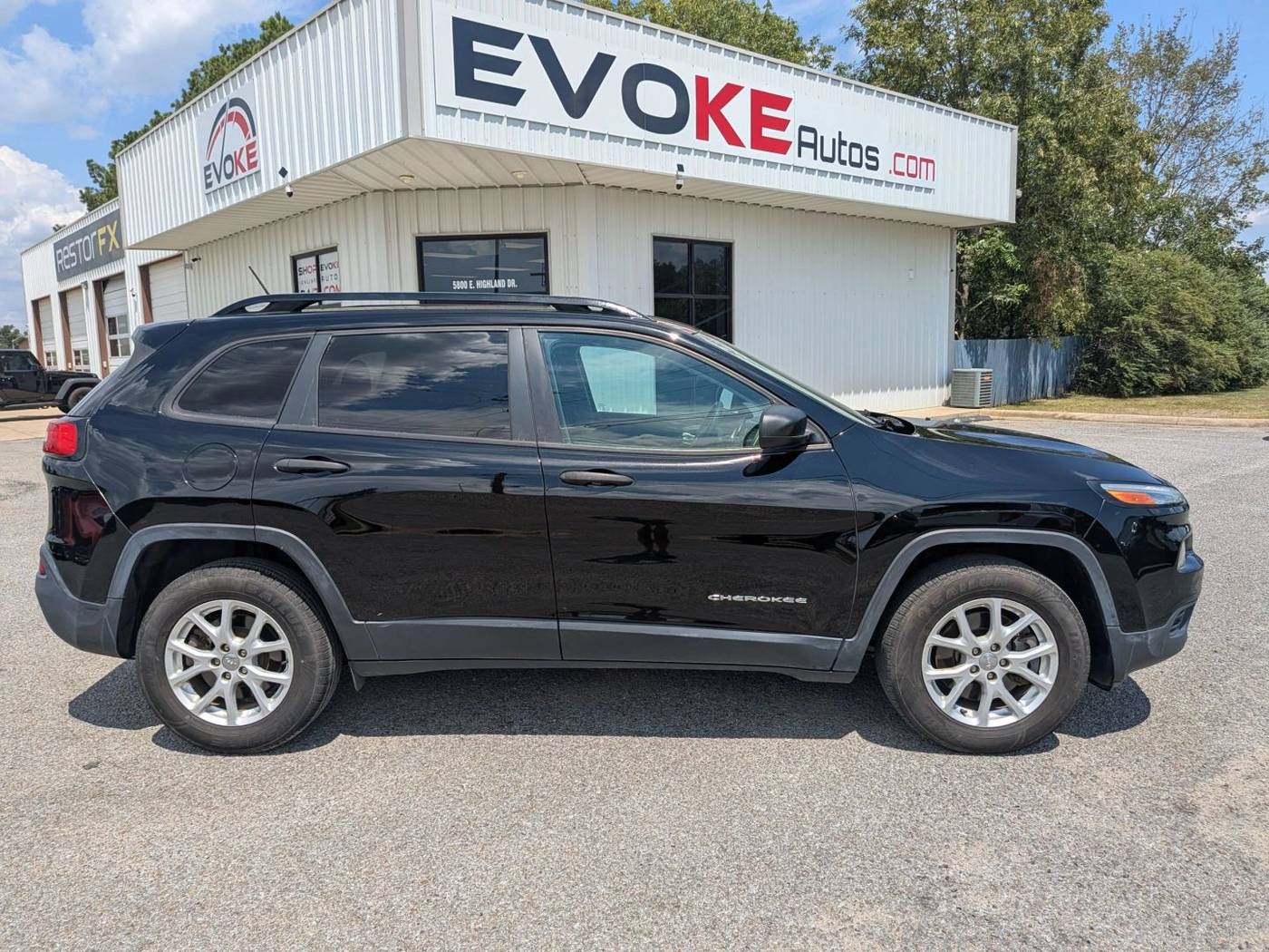 2017 Jeep Cherokee Sport — SUV — 79,767 mi — Jonesboro, AR
