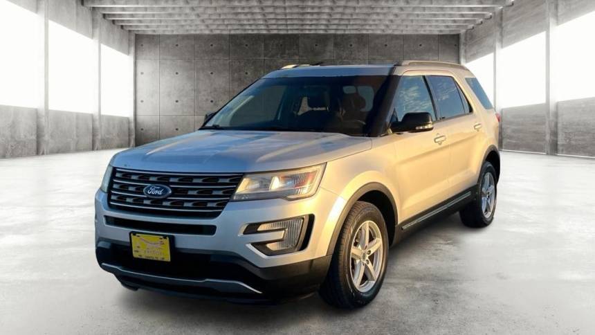 2017 Ford Explorer XLT — SUV — 124,967 mi — Tucson, AZ
