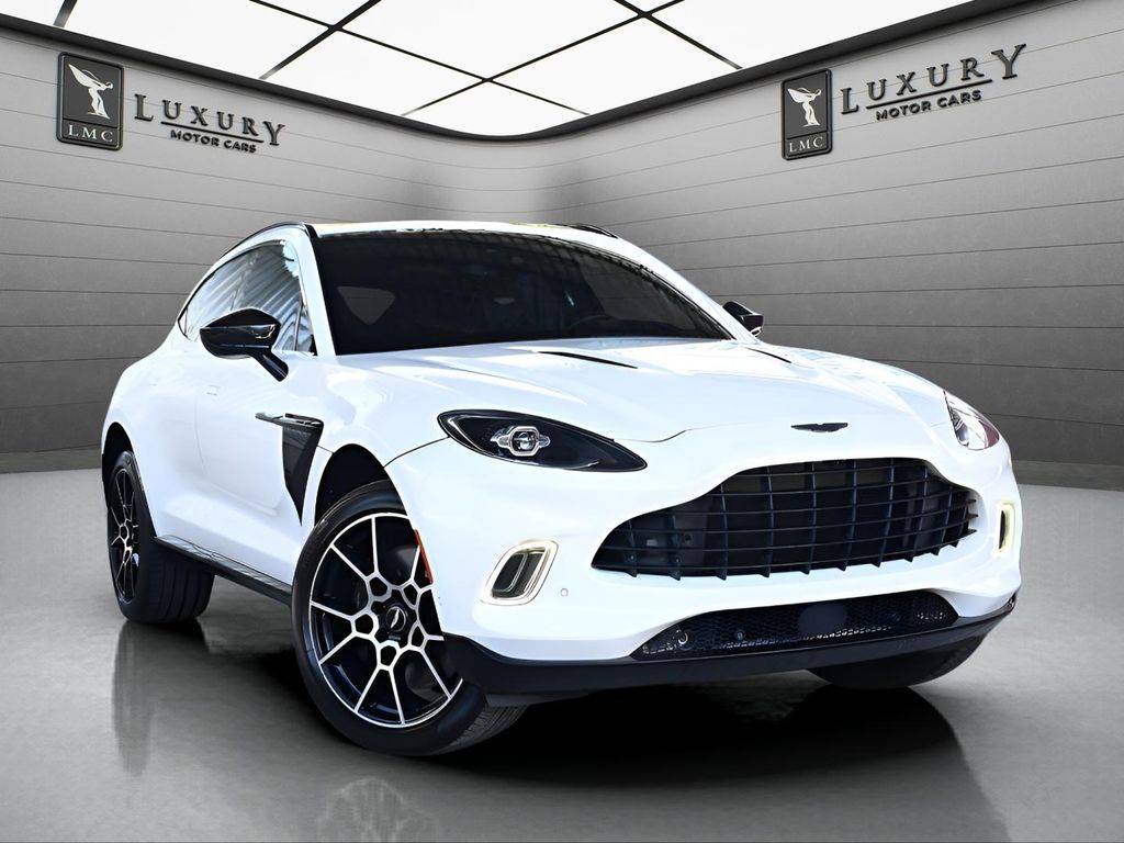 2021 Aston Martin DBX Standard
