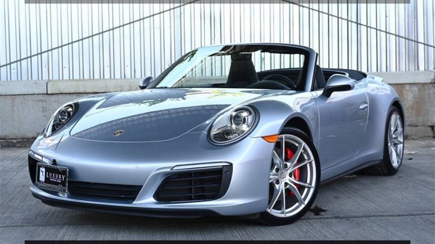 2018 Porsche 911 Carrera 4S