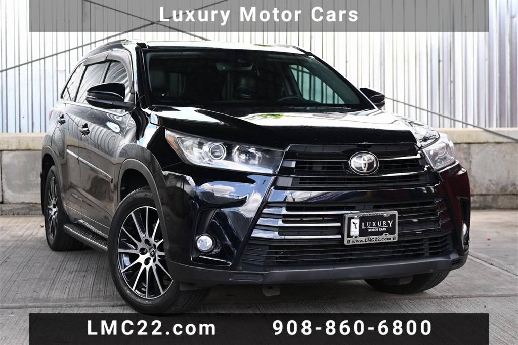 2017 Toyota Highlander SE V6 — SUV — 200,756 mi — Hillside, NJ