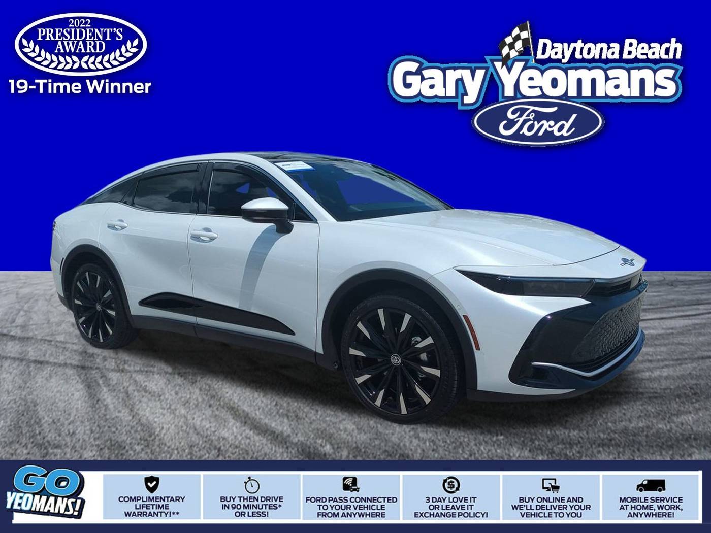 2024 Toyota Crown Platinum — Sedan — 5,892 mi — Daytona Beach, FL
