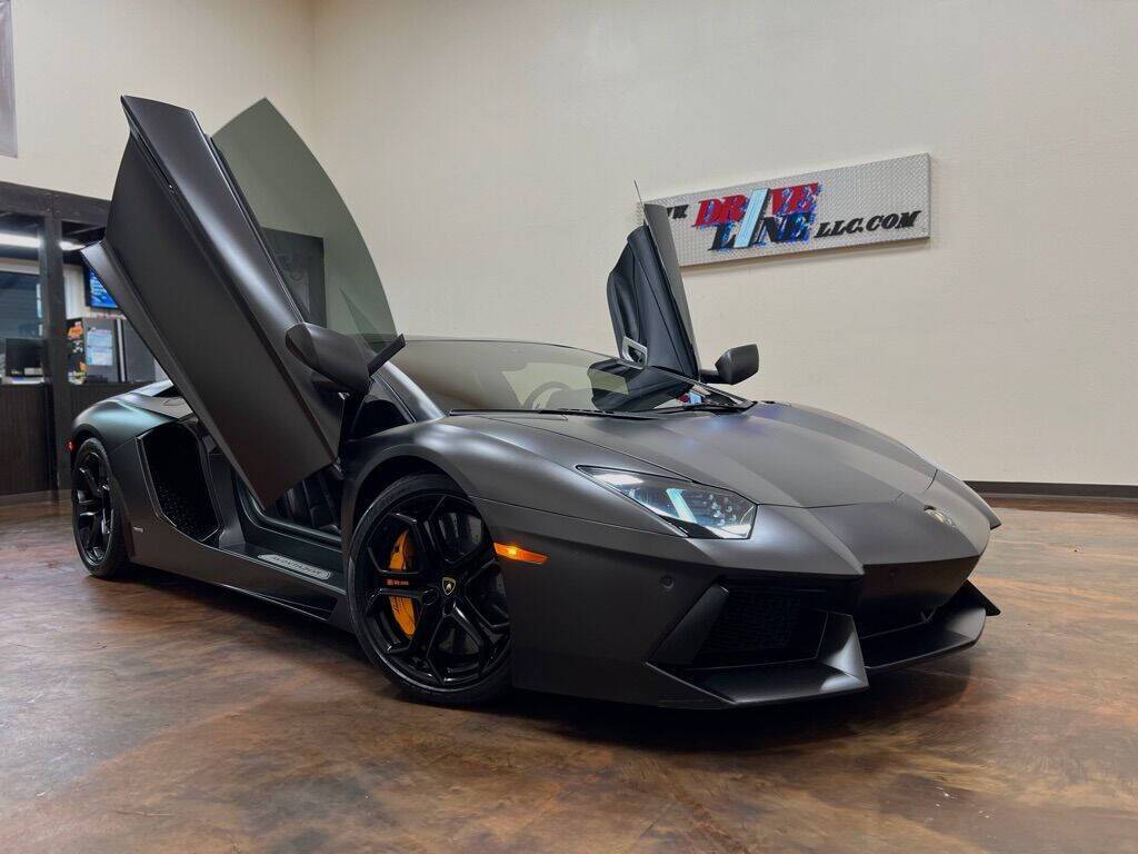 2012 Lamborghini Aventador Standard