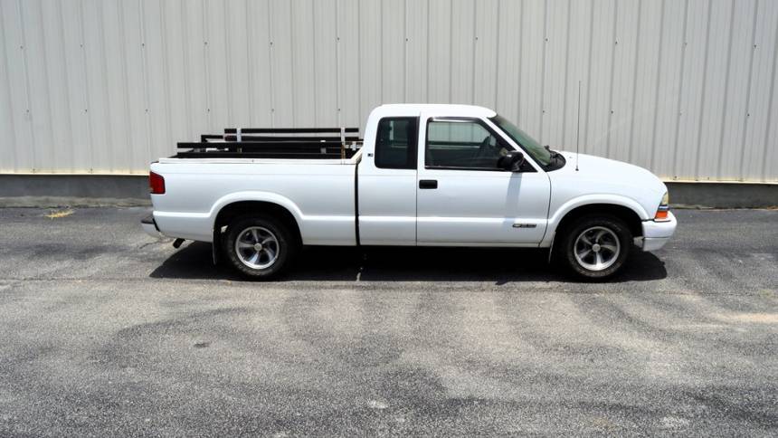 1999 Chevrolet S-10 LS
