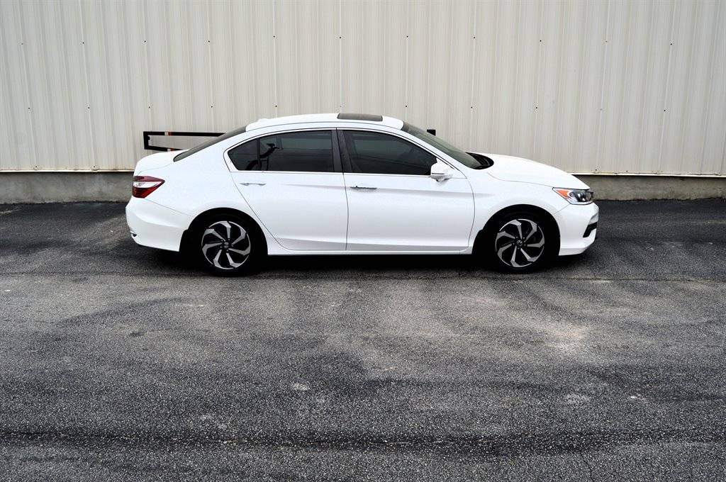 2017 Honda Accord EX-L — Sedan — 101,811 mi — Thomson, GA