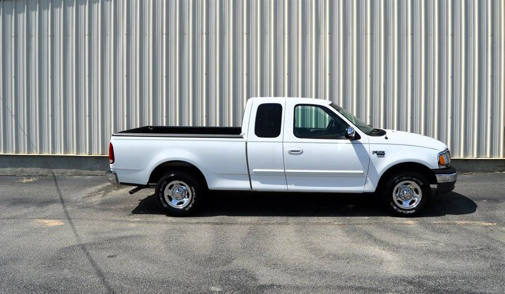 1999 Ford F-150 XLT — Pickup Truck — 126,639 mi — Thomson, GA
