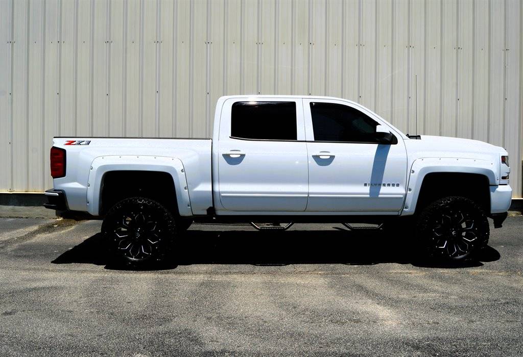 2018 Chevrolet Silverado 1500 LT — Pickup Truck — 118,469 mi — Thomson, GA