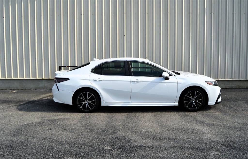 2021 Toyota Camry SE — Sedan — 104,810 mi — Thomson, GA