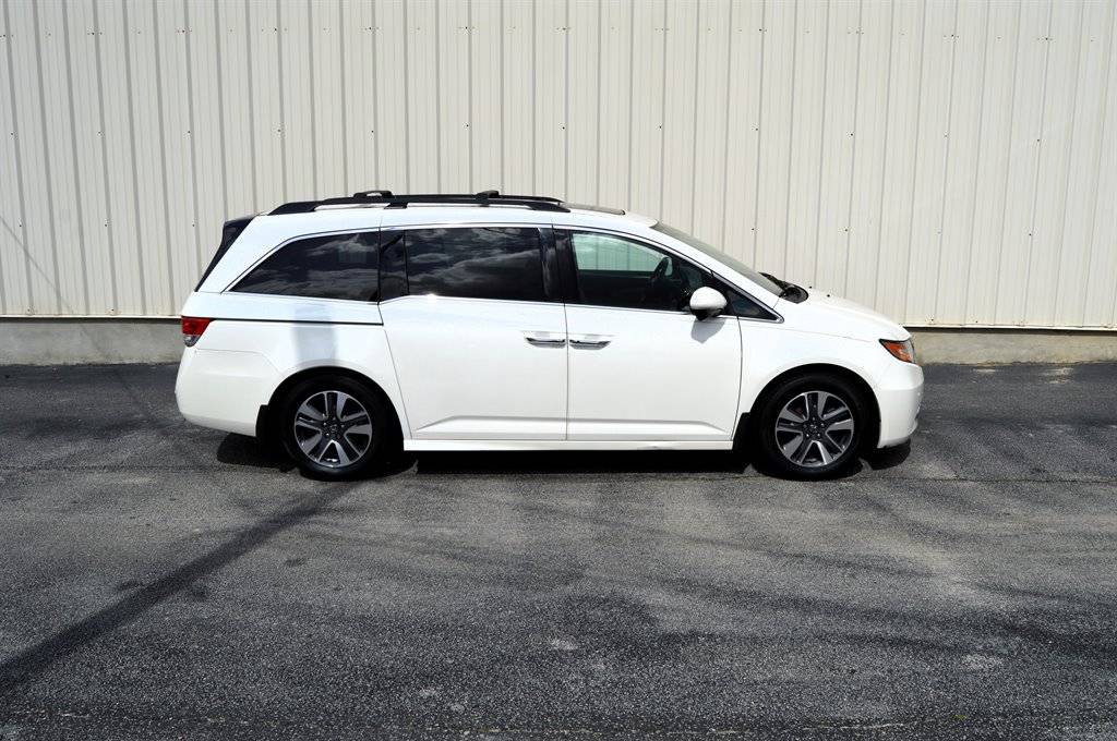 2017 Honda Odyssey Touring — Minivan — 107,529 mi — Thomson, GA
