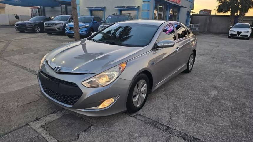2013 Hyundai Sonata Hybrid Base — Sedan — 312,864 mi — Jacksonville, FL