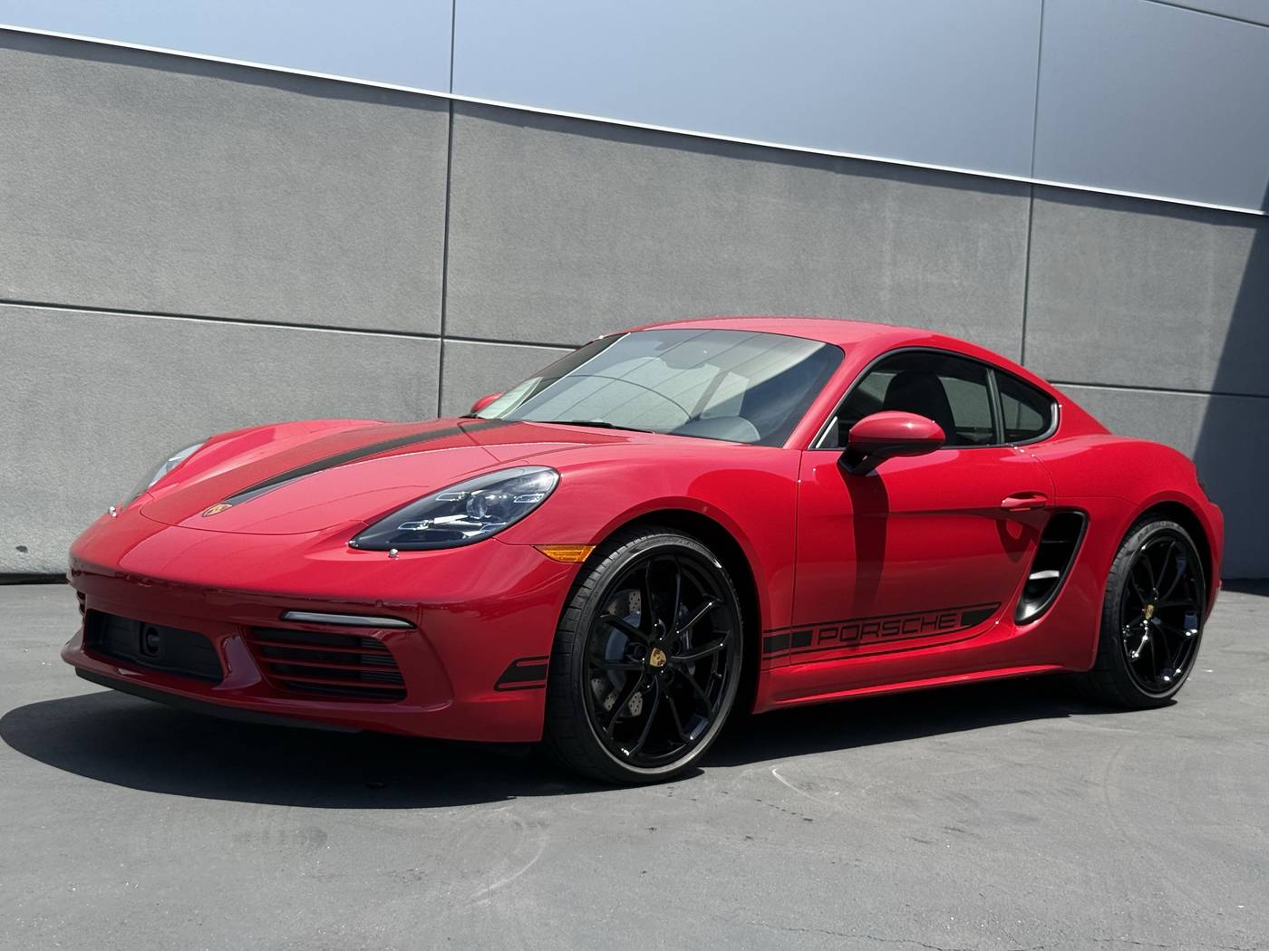 2025 Porsche 718 Cayman Standard — Coupe — 602 mi — Memphis, TN