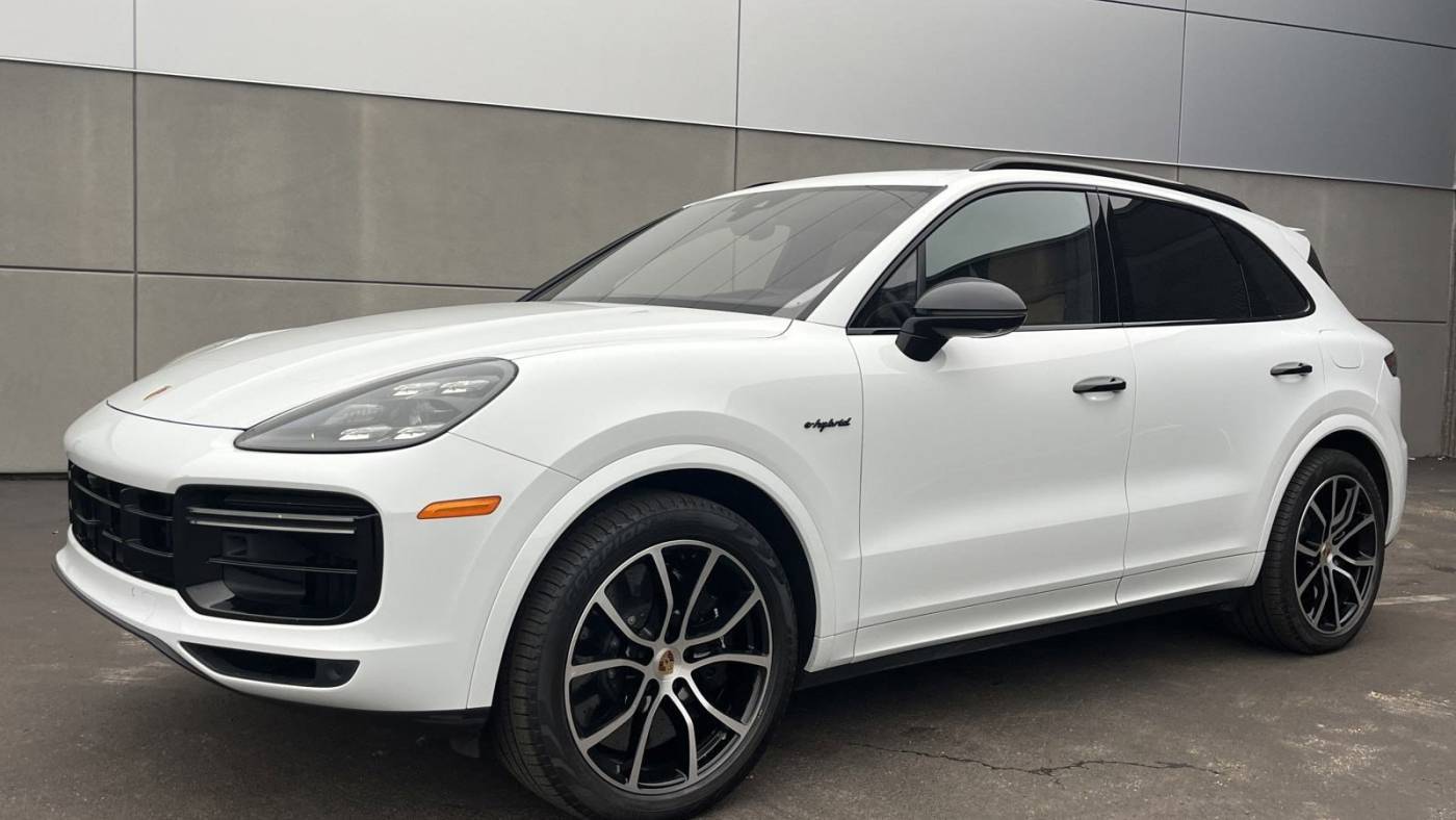 2023 Porsche Cayenne Turbo S E-Hybrid — SUV — 28,482 mi — Memphis, TN