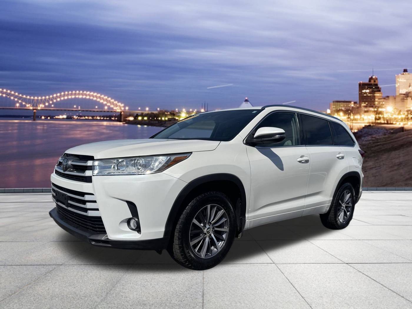 2017 Toyota Highlander XLE — SUV — 108,702 mi — Memphis, TN