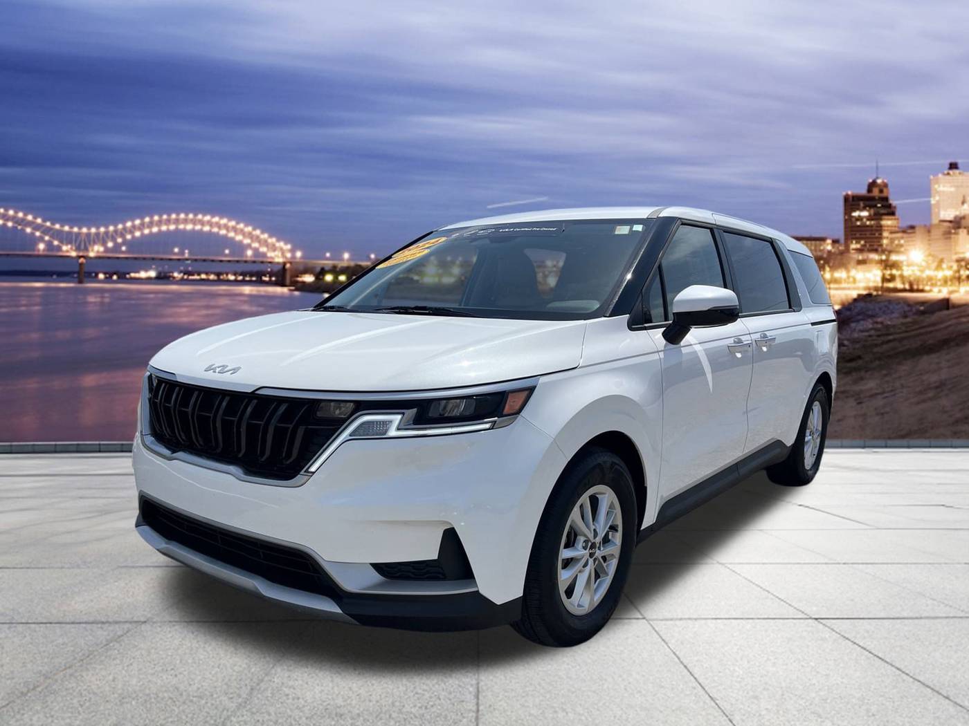 2024 Kia Carnival LXS — Minivan — 9,897 mi — Memphis, TN
