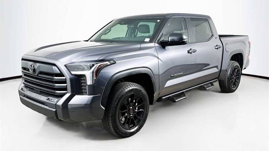 2025 Toyota Tundra SR5 — Pickup Truck — 3,610 mi — Tampa, FL