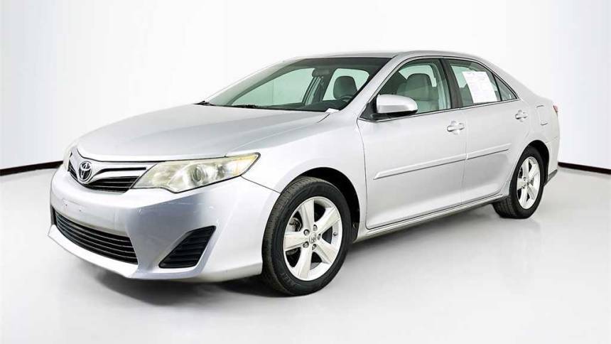 2014 Toyota Camry L — Sedan — 45,808 mi — Tampa, FL