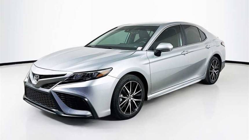 2024 Toyota Camry SE — Sedan — 29,735 mi — Tampa, FL