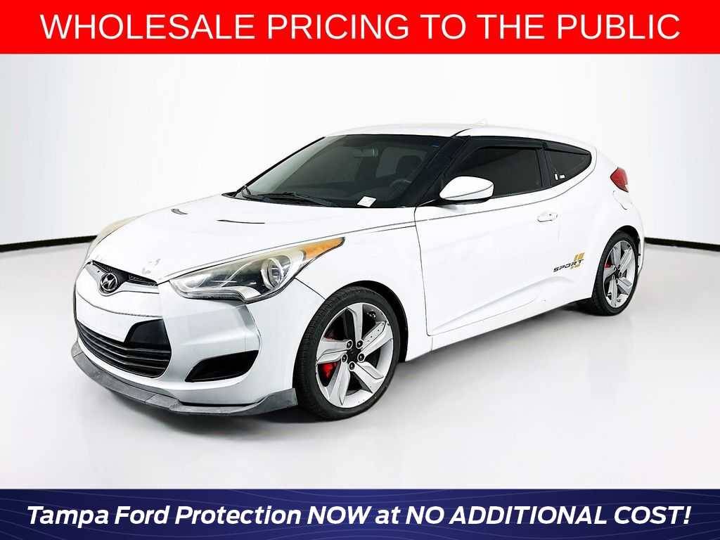 2015 Hyundai Veloster Base — Hatchback — 110,532 mi — Tampa, FL