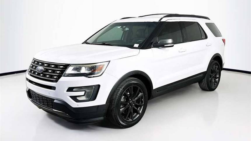2017 Ford Explorer XLT — SUV — 120,771 mi — Tampa, FL