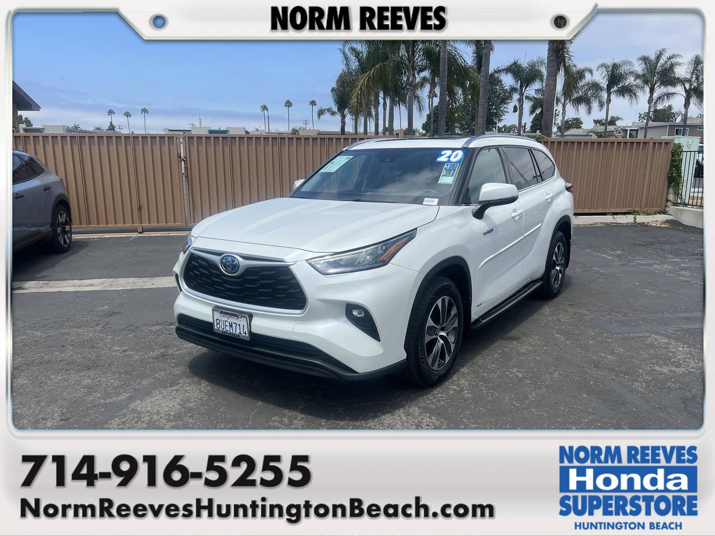 2020 Toyota Highlander Hybrid XLE — SUV — 30,128 mi — Huntington Beach, CA