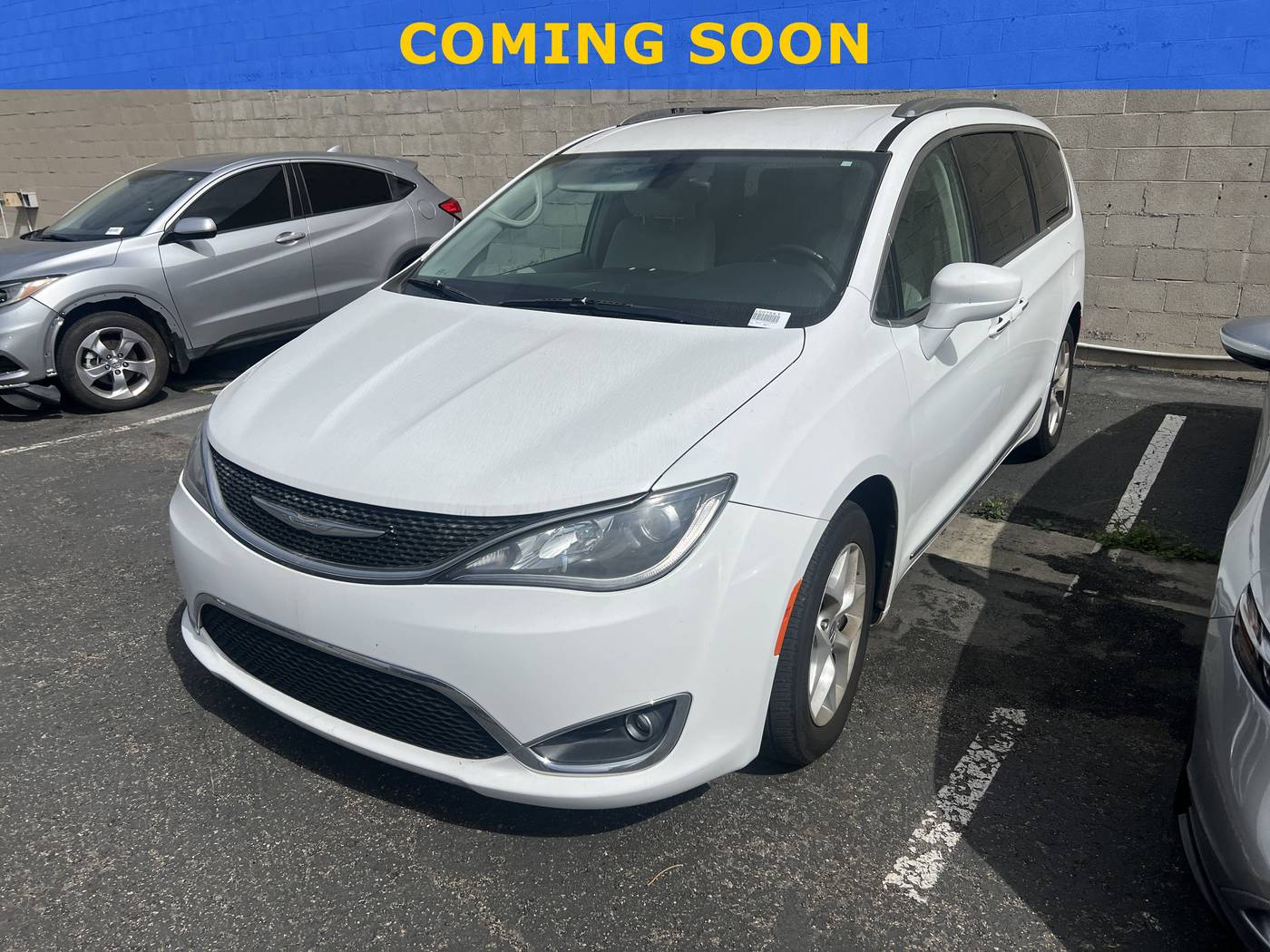 2017 Chrysler Pacifica Touring L Plus — Minivan — 69,477 mi — Huntington Beach, CA