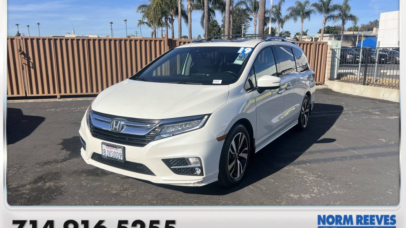 2019 Honda Odyssey Elite — Minivan — 91,129 mi — Huntington Beach, CA